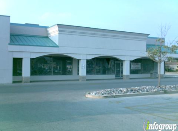 Pet Supplies Plus - Morton Grove, IL