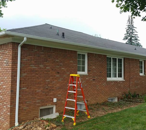 Falcon Gutters LLC - Little Falls, NJ