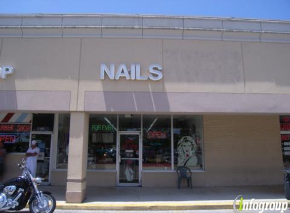 Forever Nails - Hollywood, FL