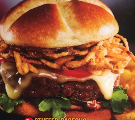 Red Robin Gourmet Burgers - Davenport, IA