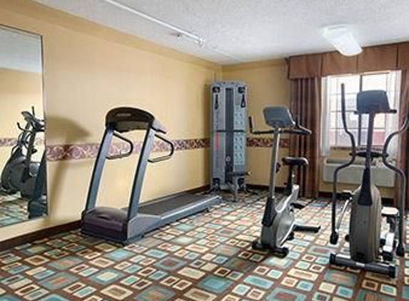 Baymont Inn & Suites - Oklahoma City, OK