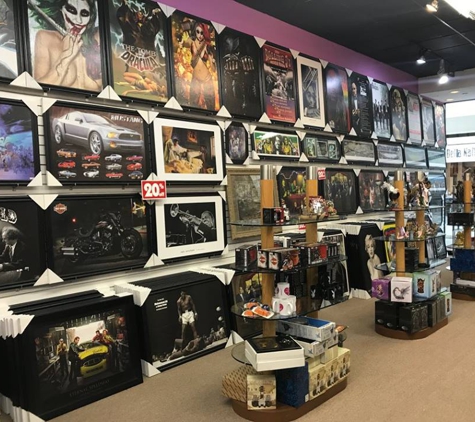 Unique Gift & Collectibles - Troy, MI