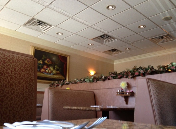 Lakeview Garden Restaurant - Westlake Village, CA