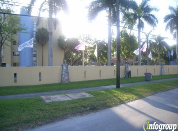 Aventura Harbor Apartments - North Miami Beach, FL