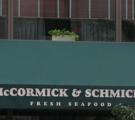 McCormick & Schmick's Seafood & Steaks - Philadelphia, PA