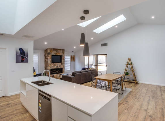 G&K Looney Plastering - Ashmont, NSW