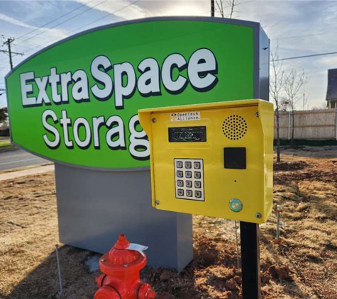 Extra Space Storage - Oklahoma City, OK