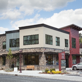 Juanita Bay Veterinary Hospital - Kirkland, WA