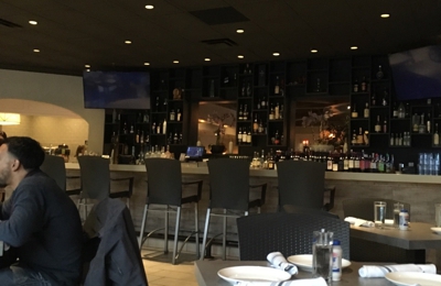 Plateia Mediterranean Kitchen Bar Des Plaines IL 60016