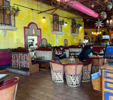 Zapatas Cantina Mexican Restaurant - Charlotte, NC