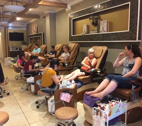 Signature Nail and Spa - Houston, TX