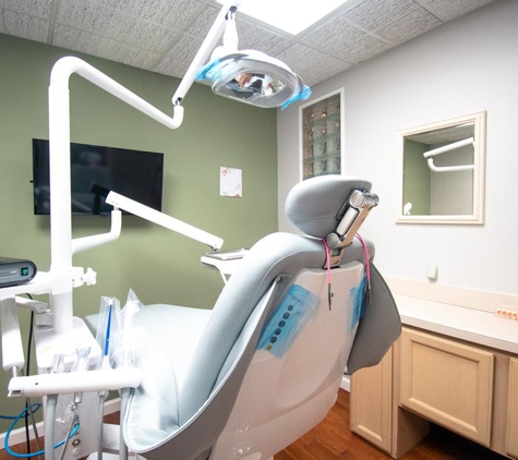 Arlington Dental Clinic - Arlington, TX