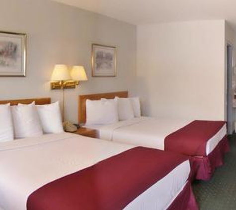 Americas Best Value Inn St. Ignace - Saint Ignace, MI