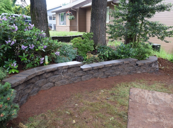 Agape Lawn Services & Construction LLC - Keizer, OR