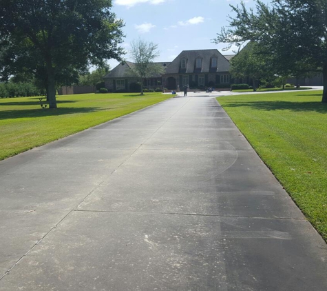 Affordable Pressure Washing, Landscaping & Tree Service - Lafayette, LA