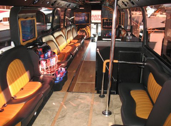 Party Bus A Private Limousine - Newport Beach, CA