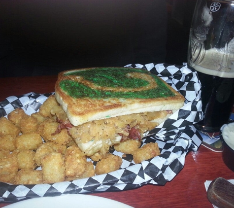 Tk Irish Pub - Puyallup, WA