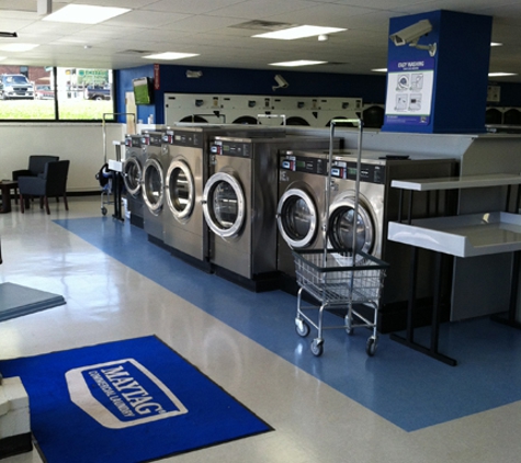 Raytown Plaza Laundry - Raytown, MO