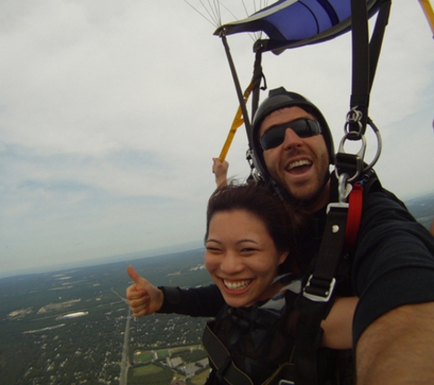 Long Island Skydiving Center - Shirley, NY