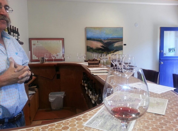 Shale Canyon Wines Tasting Room - Carmel, CA