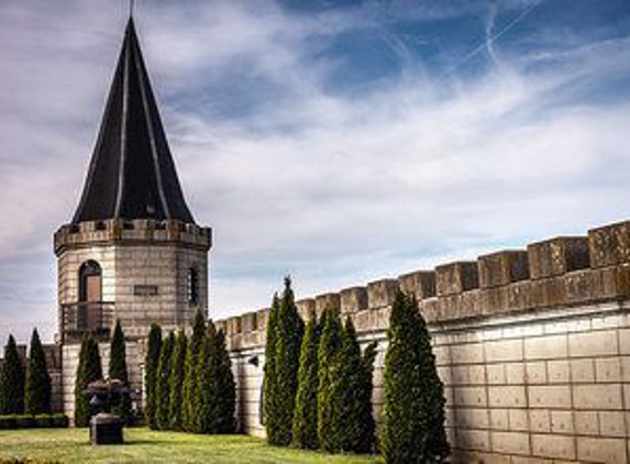 The Kentucky Castle - Versailles, KY