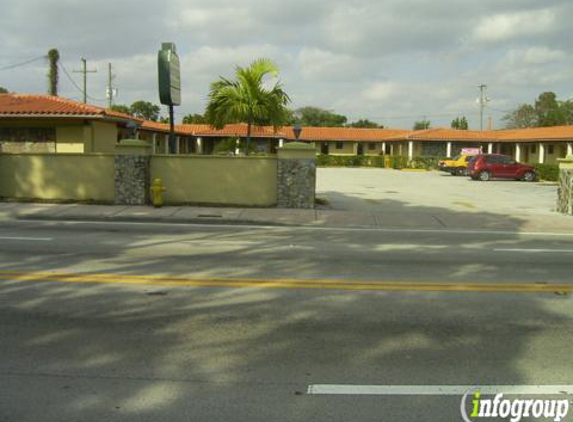 Burke's Motel - Coral Gables, FL