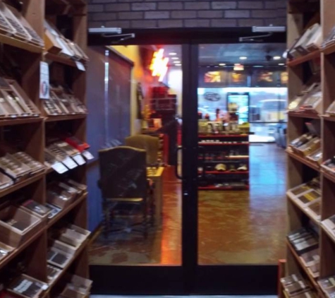 En Fuego Cigars & Lounge-Henderson - Henderson, NV