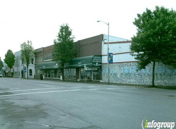 Johnson Furniture - Newberg, OR