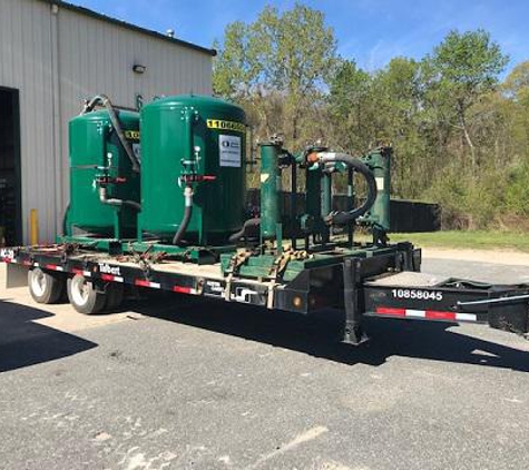 United Rentals - Fluid Solutions: Pumps, Tanks, Filtration - Oxford, MA