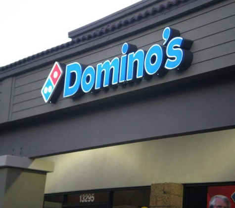 Domino's Pizza - Cerritos, CA. Domino's