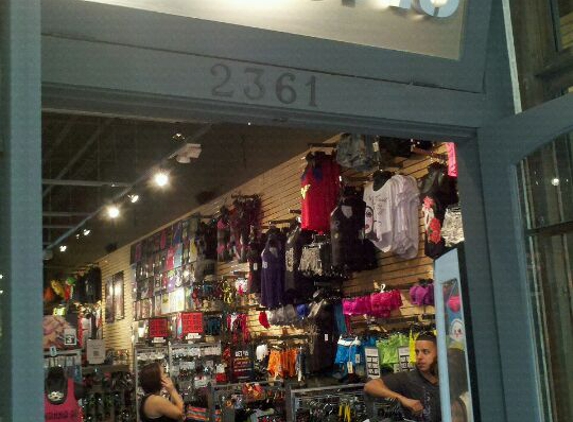 Hot Topic - Altamonte Springs, FL