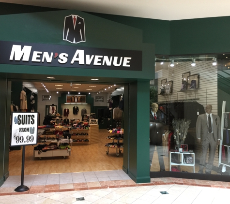 Mens Avenue - Wellington, FL