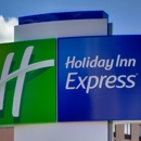 Holiday Inn Express - Hotels