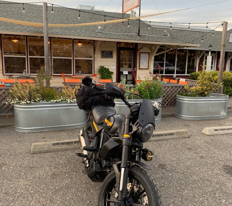 Side Street Kitchen - Point Reyes Station, CA