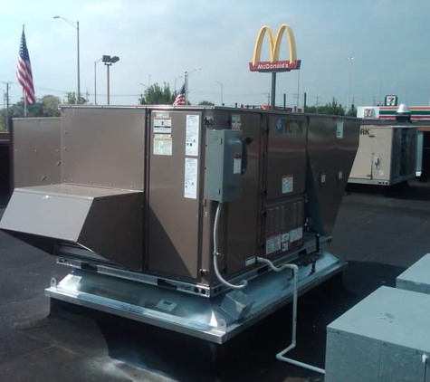 James Mechanical - Genoa, IL. New roof top unit