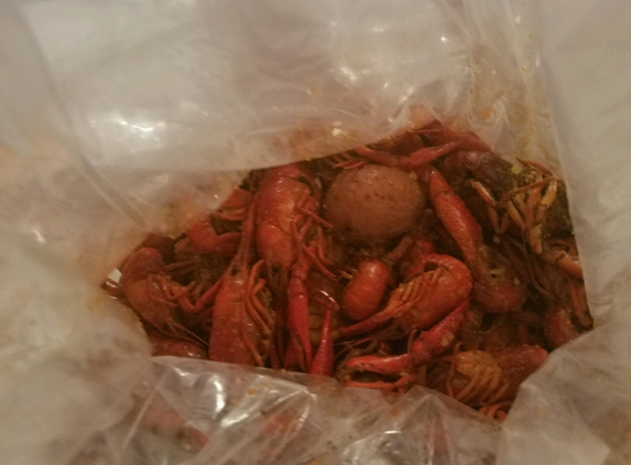 Crawfish N More - Houston, TX