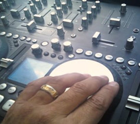 Day & Night DJ Service - Menifee, CA