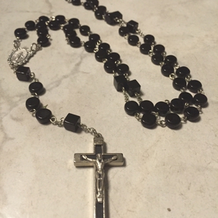 Faith & Hope Custom Rosaries and Repairs - Miami, FL. Custom made black glass bead rosary