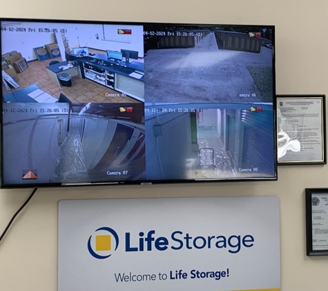 Life Storage - Casselberry, FL