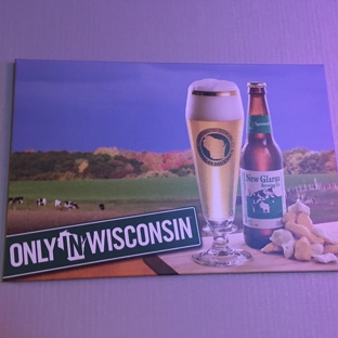 Holiday Inn Hotel & Suites Milwaukee Airport - Milwaukee, WI