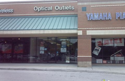 optical outlet bloomingdale