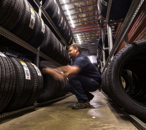 Drake Tire & Auto Service - Alton, IL