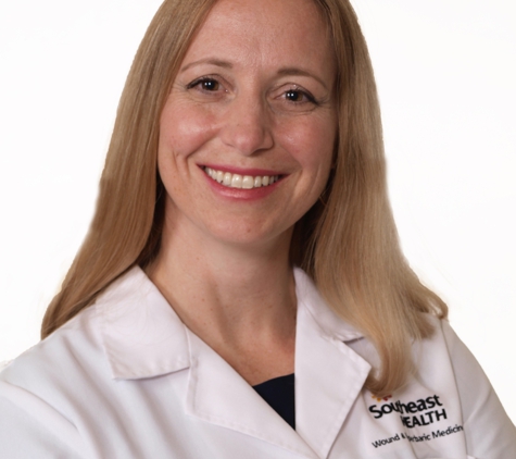 Lippert-Keck, Julianna P, MD - Cape Girardeau, MO