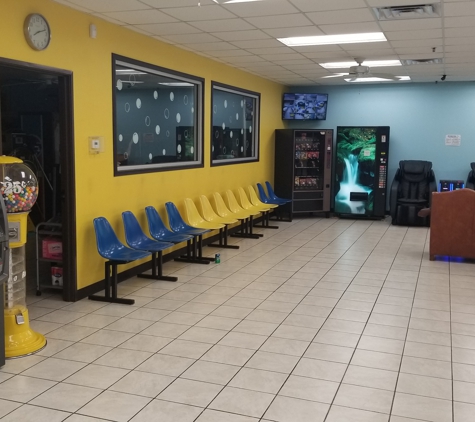 Clean City Laundromat and Wash & Fold - Garland, TX