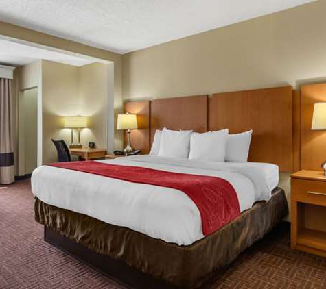 Comfort Suites Hanes Mall - Winston Salem, NC