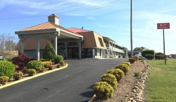 Econo Lodge - White Pine, TN