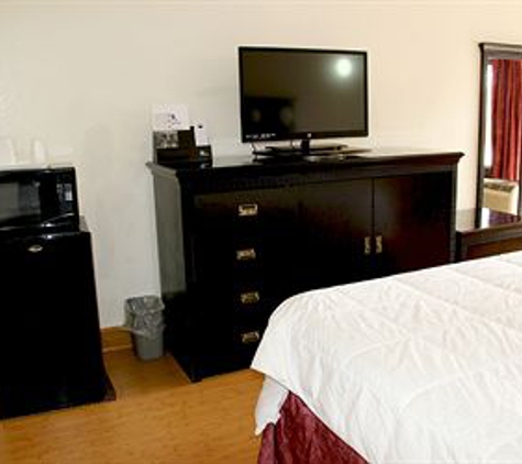 Americas Best Value Inn - Crestview, FL