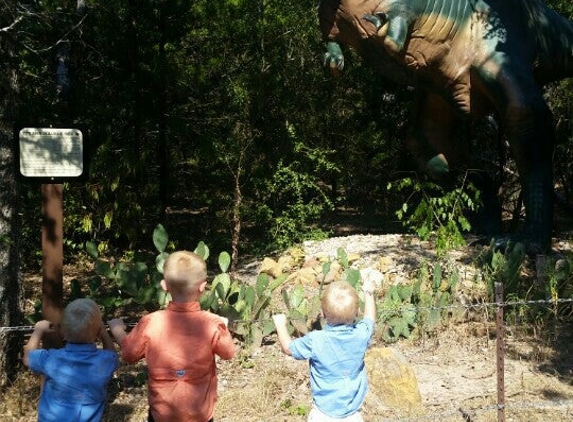 The Dinosaur Park - Cedar Creek, TX