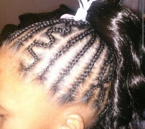 Swaylo's Hair Designz - Grand Prairie, TX