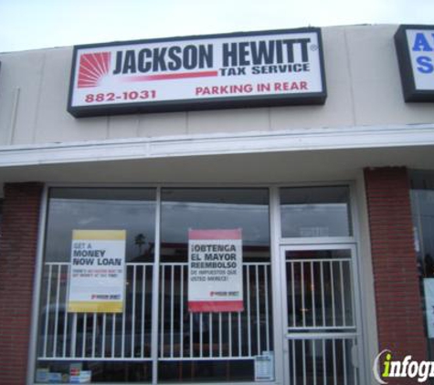 Jackson Hewitt Tax Service - Winnetka, CA